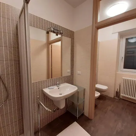 Διαμέρισμα Oleandro Domaso